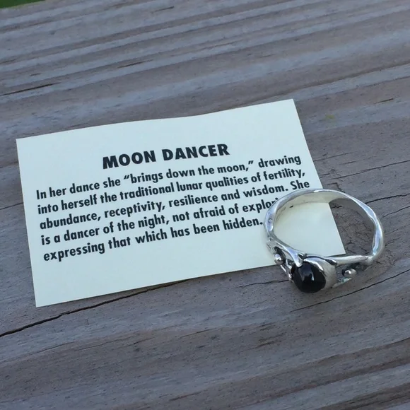 Moon Dancer Night Goddess Ring Sterling Silver w/ genuine Star Diopside USA - Picture 8 of 8
